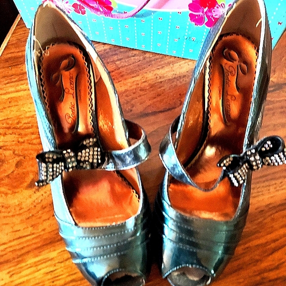 Poetic Justce Wedge Heels  Size 7.5 - Picture 3 of 6